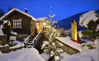 Abant Yeşil Ev Masal Evleri