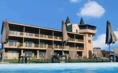 Bakucha Vineyard Hotel