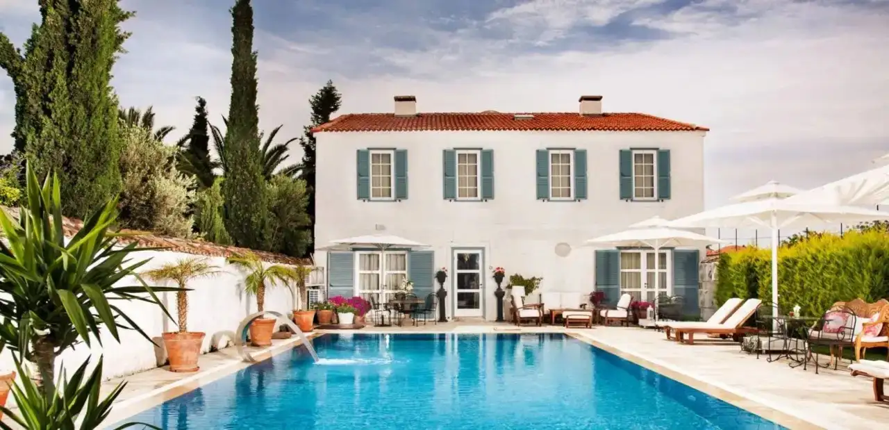 Bey Evi Alaçatı Butik Otel