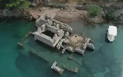 Hamam Koyu (Kleopatra Hamamı Koyu)