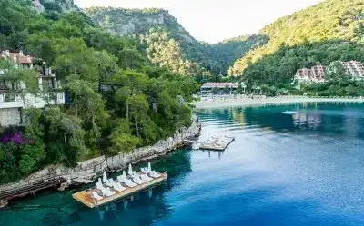 Hillside Beach Club