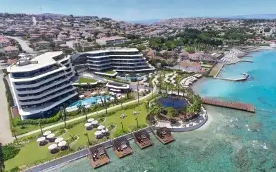 Reges a Luxury Collection Resort & Spa