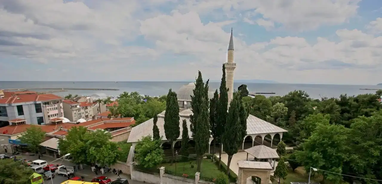 Rüstem Paşa Cami