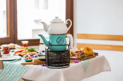Çeşme Bazlama Kahvaltı 1