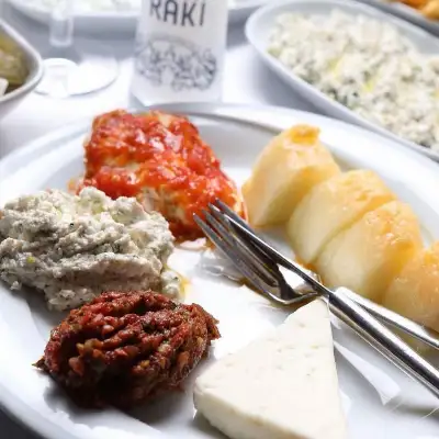 Çağrışan Et Mangal 9