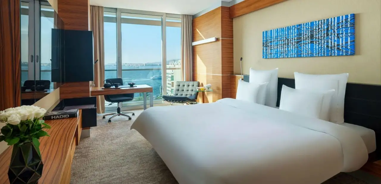 Alsancak’ta Nerede Kalınır?