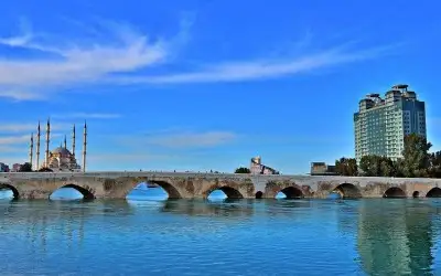 Adana Taş Köprü