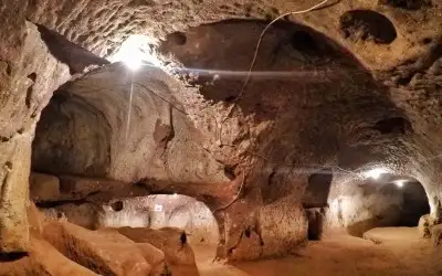 Ağırnas Yeraltı Şehri