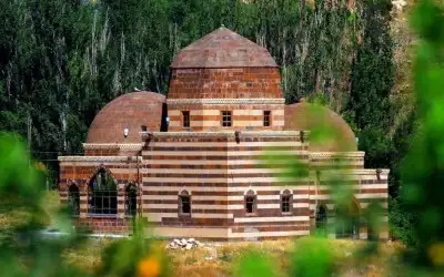 Ahmed-i Hani Türbesi ve Müzesi