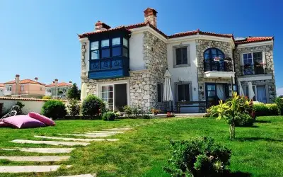 Alaçatı Sultan Konak