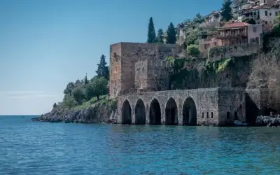Alanya Tersanesi ve Tophane