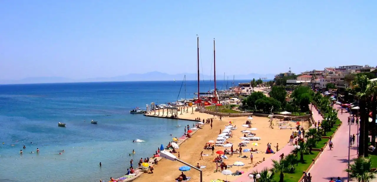 Altınkum Plajı (Çeşme)