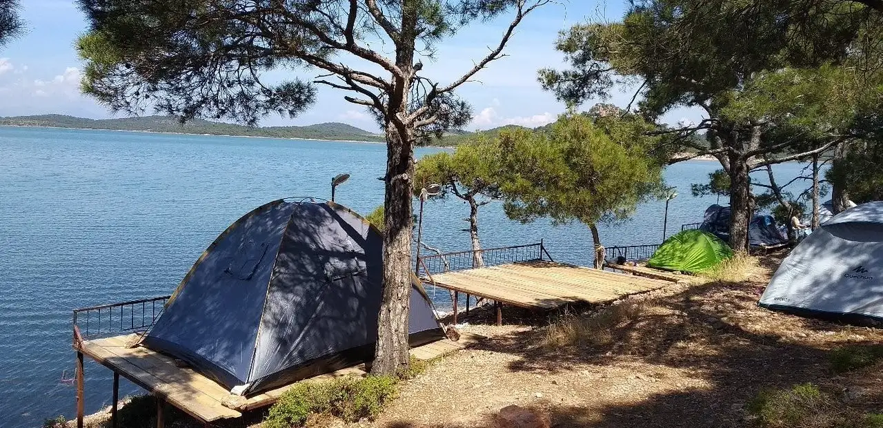Ayvalık Çamlık Kamping