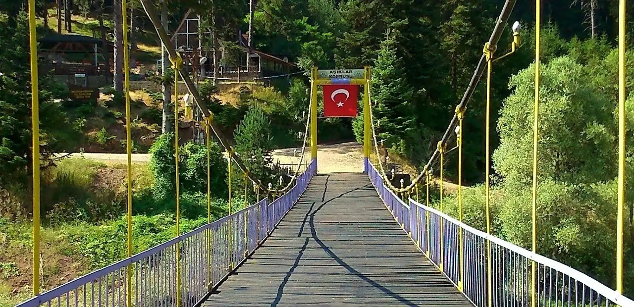 Azdavay Aşıklar Köprüsü