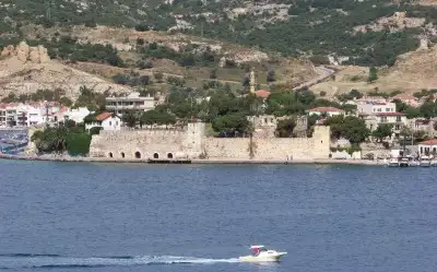 Beş Kapılar Kalesi