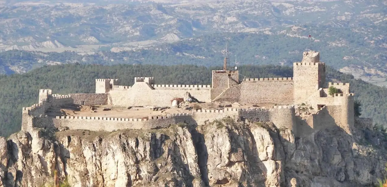 Boyabat Kalesi