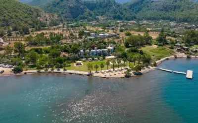 Chillos Beach Hotel