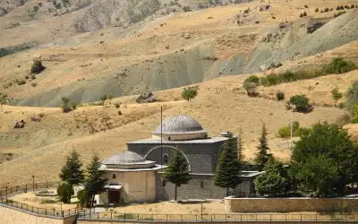 Cimşit Bey Külliyesi ve Türbesi