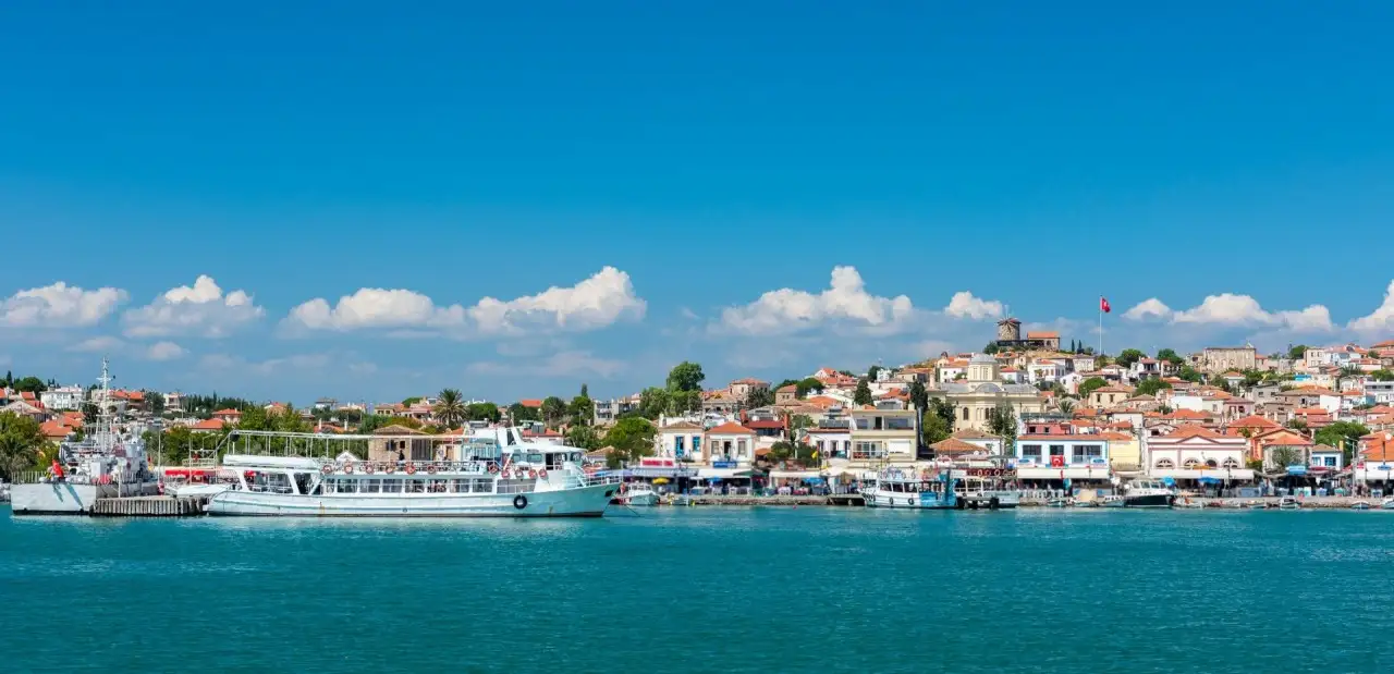 Cunda Adası