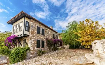 Tarihi Doğanbey Köyü