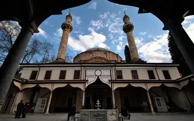 Emir Sultan Camii