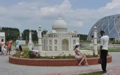 Esminyatürk (Türk Dünyası Şaheserleri Parkı)