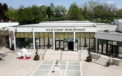 Feza Gürsey Bilim Merkezi