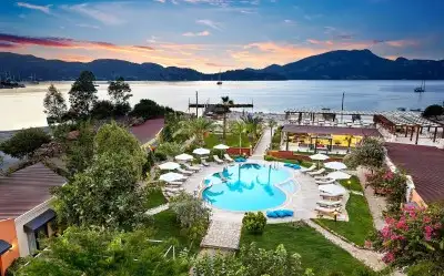 Fi Light Solto Boutique Beach