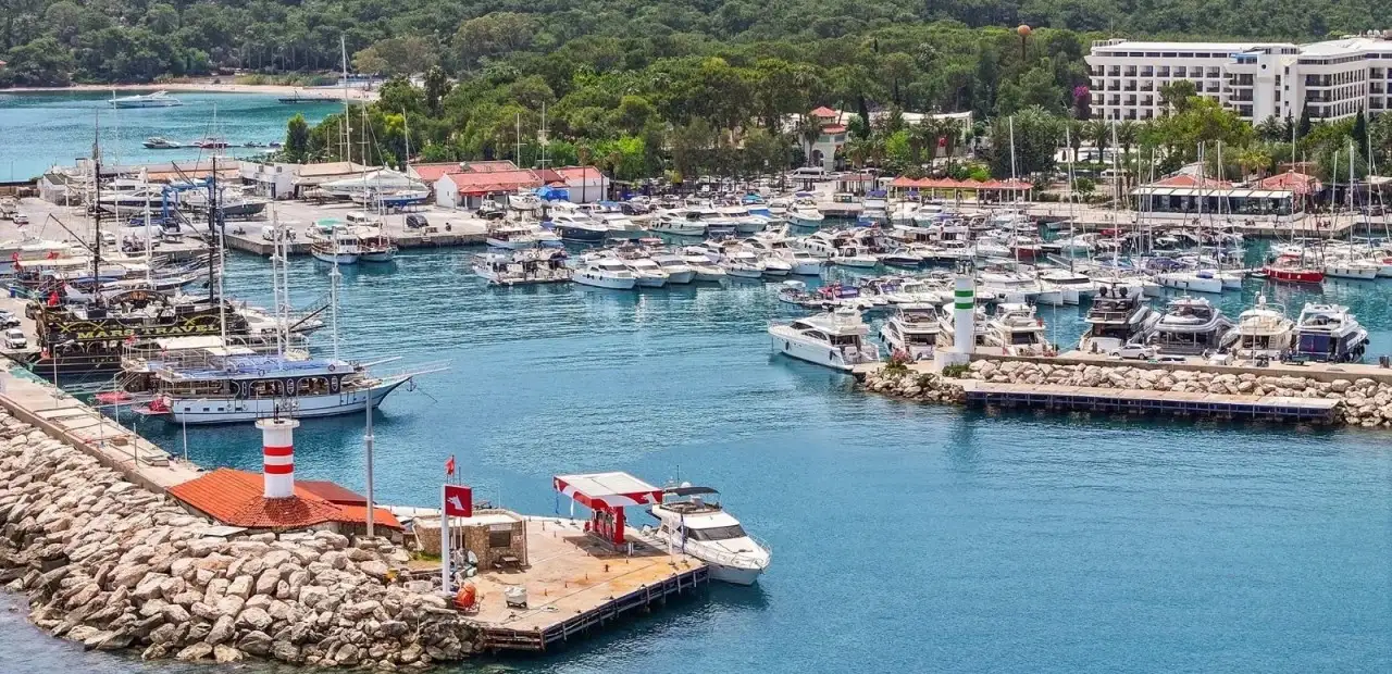 G Marina Kemer