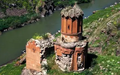 Genç Kızlar Kilisesi