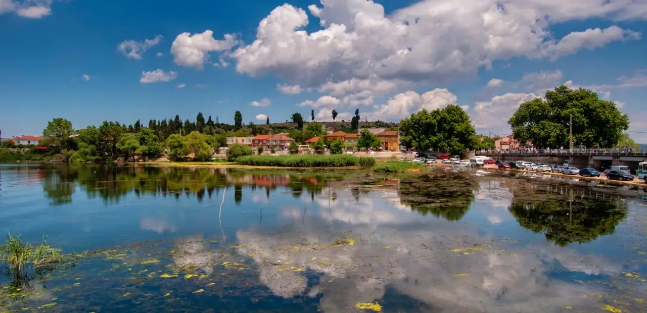Gölyazı