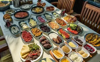 Görkem Kilis Sofrası