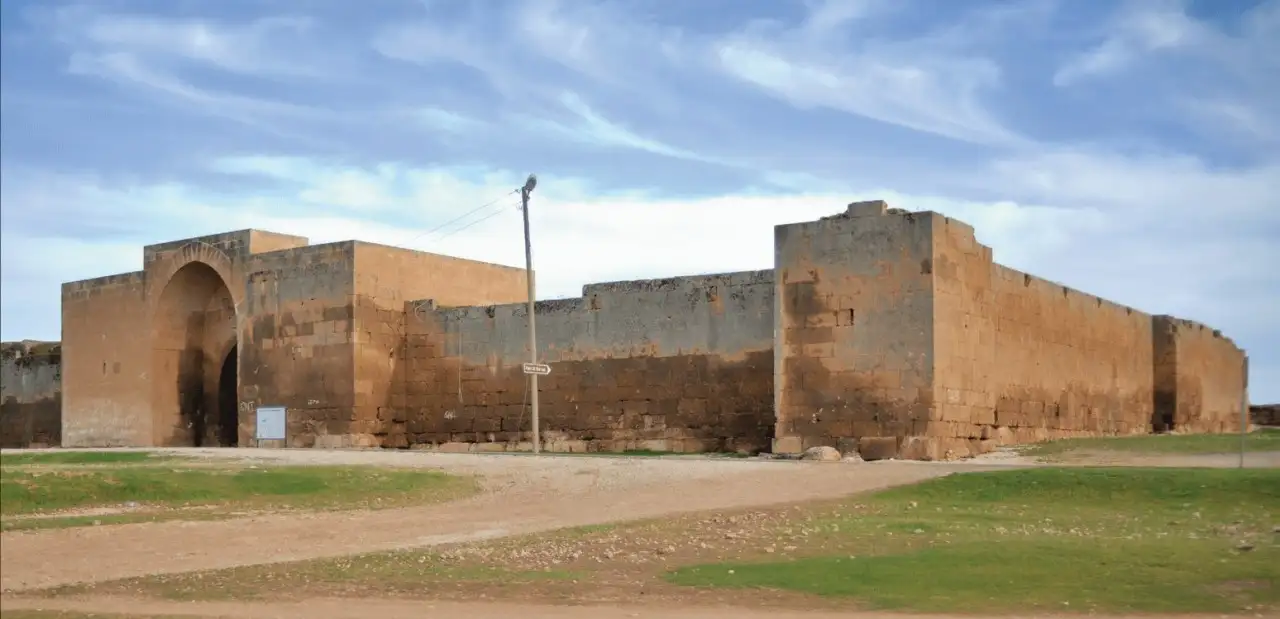 Han El-Ba’rur Kervansarayı