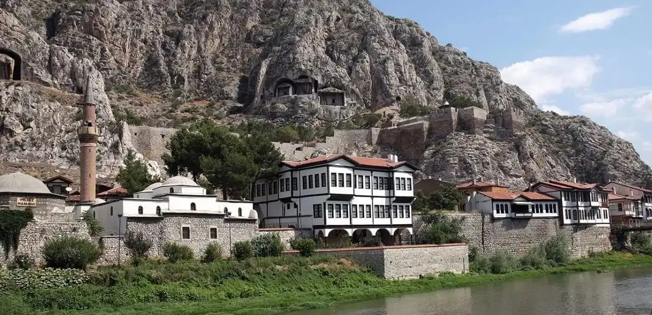 Hazeranlar Konağı