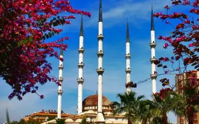 Hz. Muğdat Camii