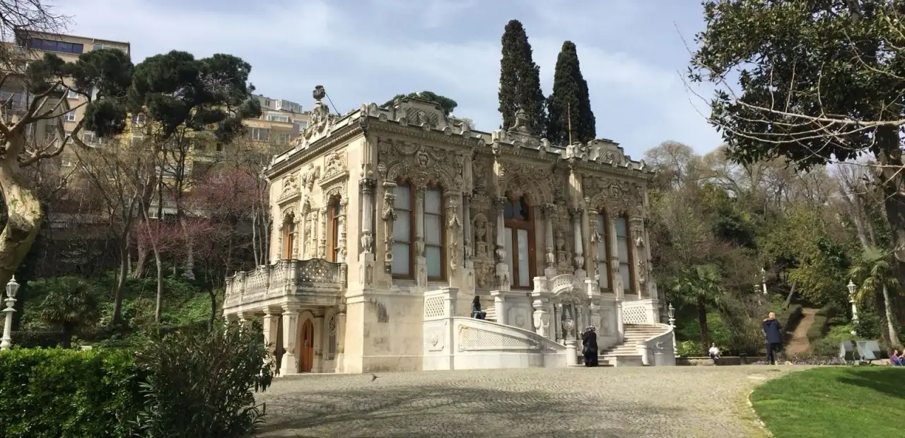 Ihlamur Kasırları