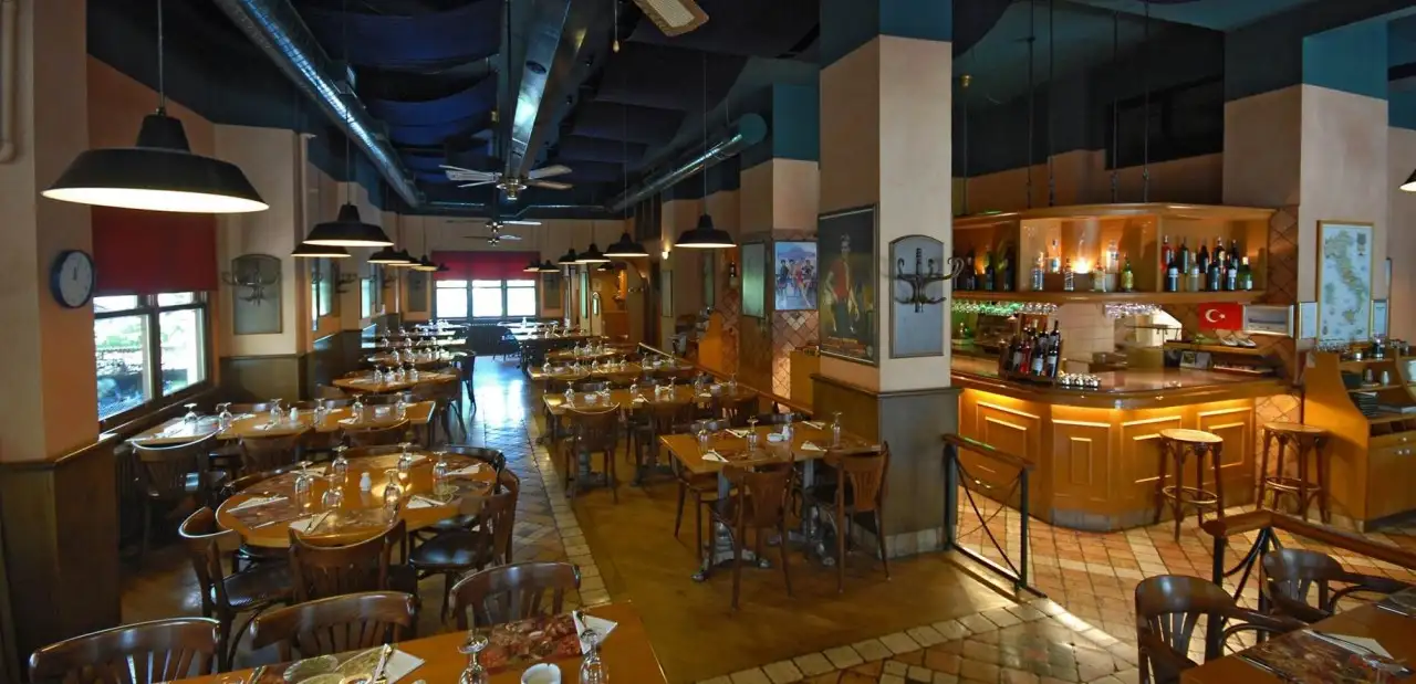 Il Padrino Restaurant