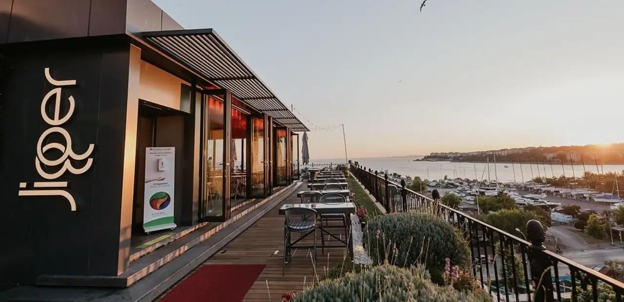 Jigger Kitchen & Bar