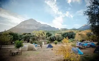 JoSiTo Guesthouse and Camp