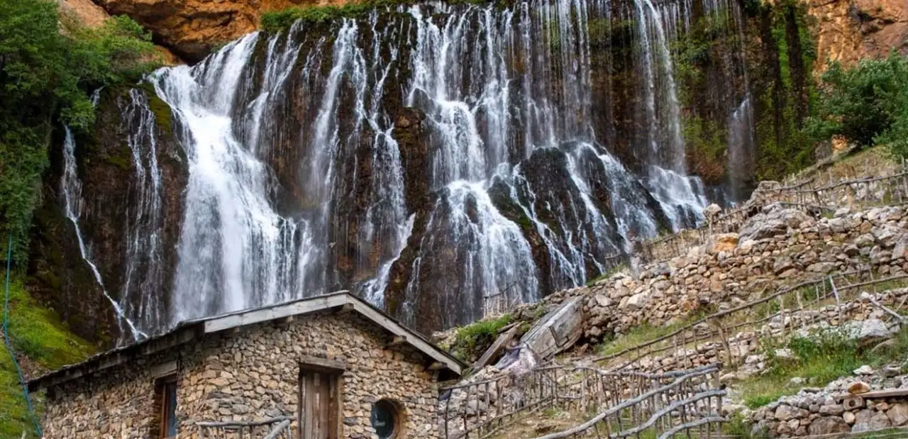 Kapuzbaşı Şelaleleri