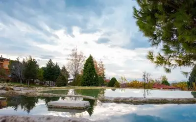 Karahayıt Kaplıcaları