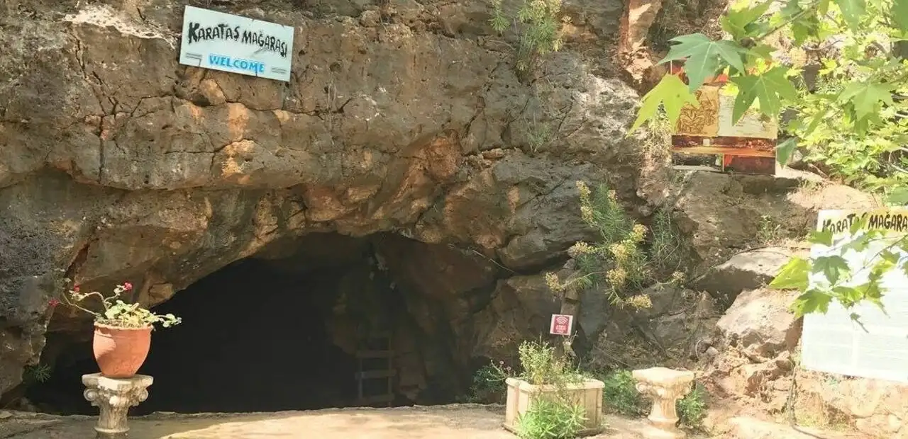 Karataş Mağarası