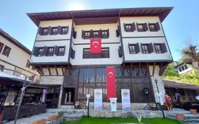 Kaymakamlar Gezi Evi