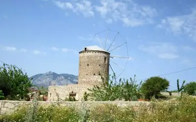 Kızlan Yel Değirmenleri