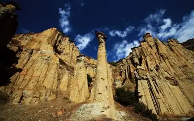 Kula Peribacaları