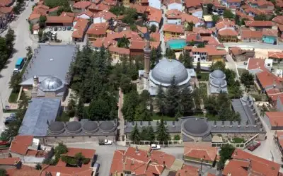 Kurşunlu Camii ve Külliyesi