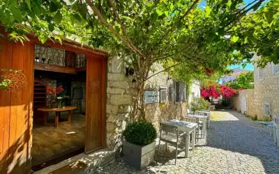 Mahzen Boutique Hotel