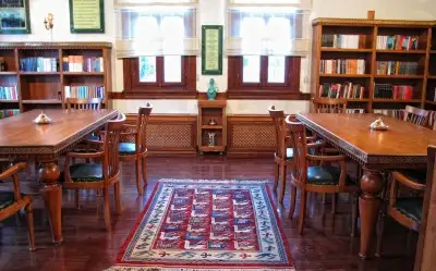 Mehmet Akif Ersoy Edebiyat Müze Kütüphanesi