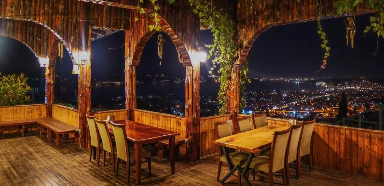 Menzara Restaurant