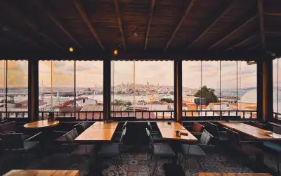 Eminönü Kahvaltı Mekanları: Eminönü’nün En İyi 9 Kahvaltıcısı